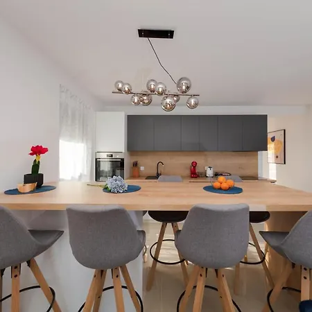 - Indigo Apartment *