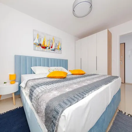 - Indigo Apartment Banjole